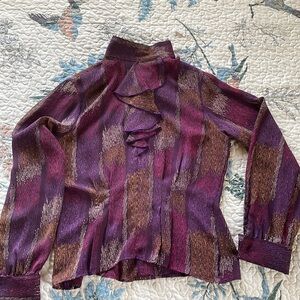 VTG Victorian Style Long Sleeve Jabit Ruffled Blousee